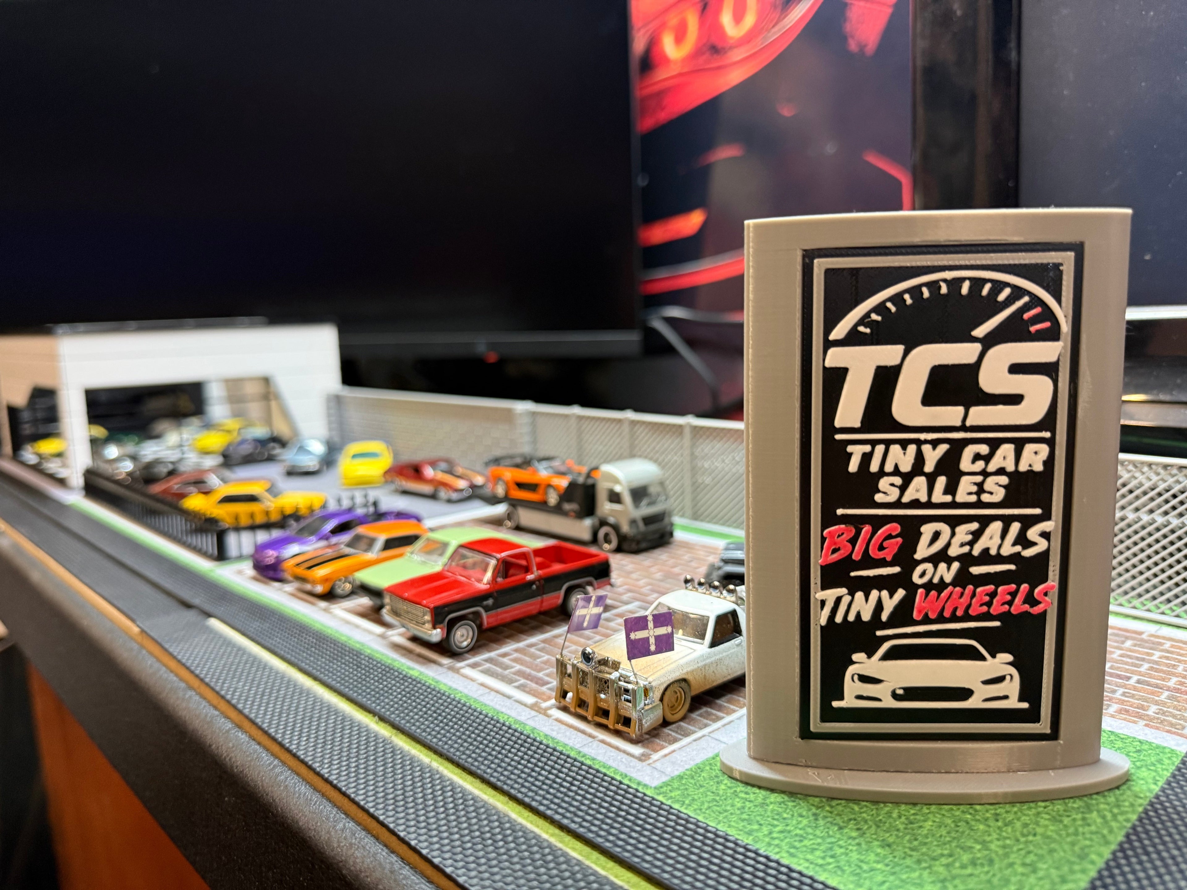 Tiny Car Sales – 1/64 Scale Diorama Bar Mat